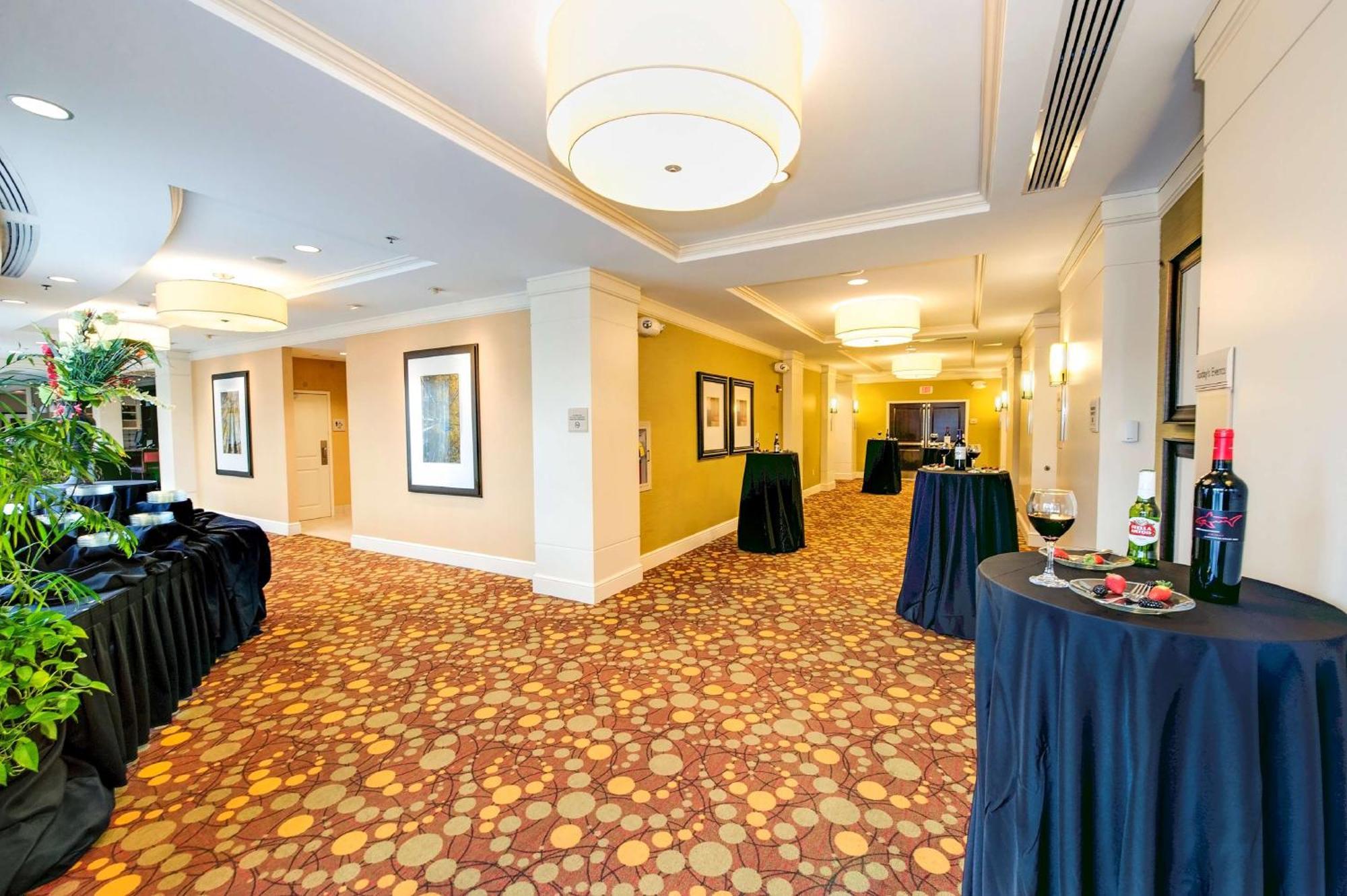 Hilton Garden Inn Columbia/Northeast Ngoại thất bức ảnh