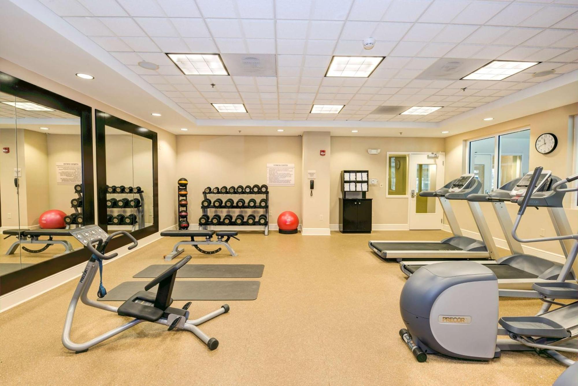 Hilton Garden Inn Columbia/Northeast Ngoại thất bức ảnh