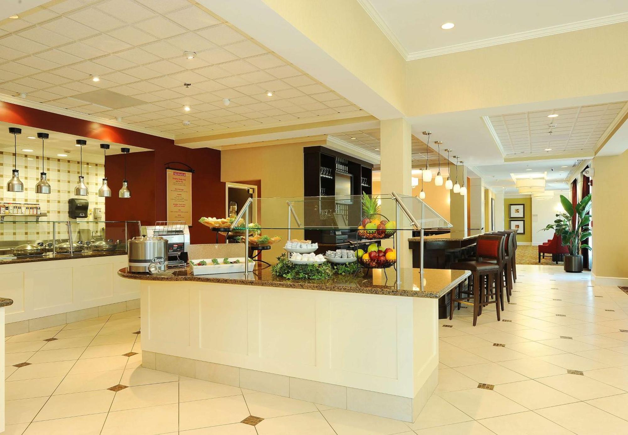 Hilton Garden Inn Columbia/Northeast Ngoại thất bức ảnh