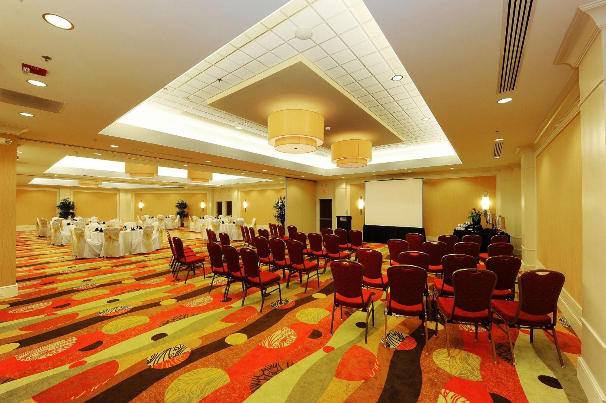 Hilton Garden Inn Columbia/Northeast Ngoại thất bức ảnh