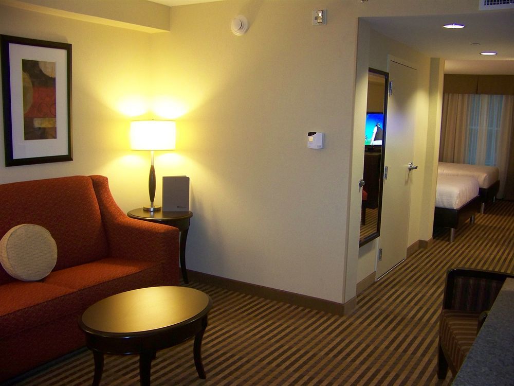 Hilton Garden Inn Columbia/Northeast Ngoại thất bức ảnh